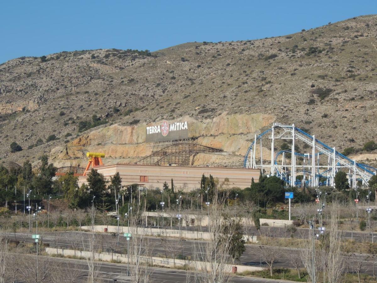 פינסטראט Sierra Cortina Resort מראה חיצוני תמונה