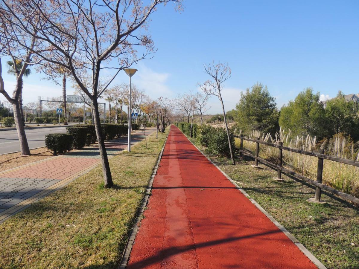 פינסטראט Sierra Cortina Resort מראה חיצוני תמונה